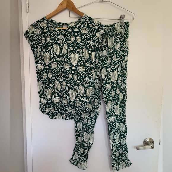 H&M Tropical Matching Set - Picture 1 of 8